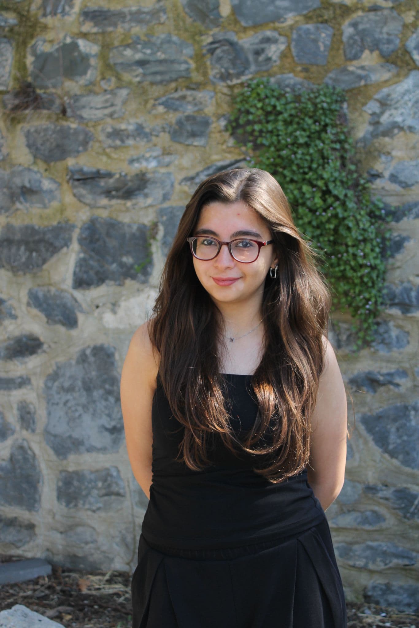 Nİsa Nehİr Koç